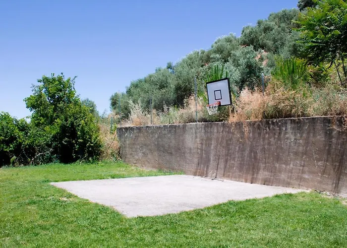 La Casa de la Piscina,ideal para familias y grupos Cazorla